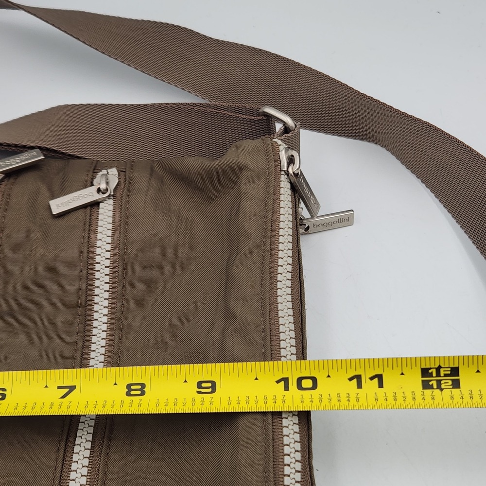Baggallini Crossbody Shoulder Bag Brown Nylon Zippered Organizer Travel‎ Purse - Picture 13 of 13